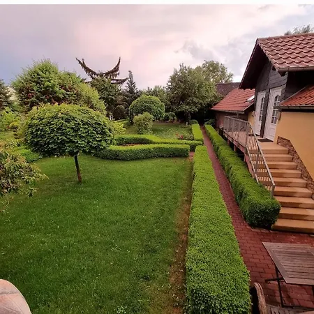 Weingut Und Gaestehaus Fritz * Alzey